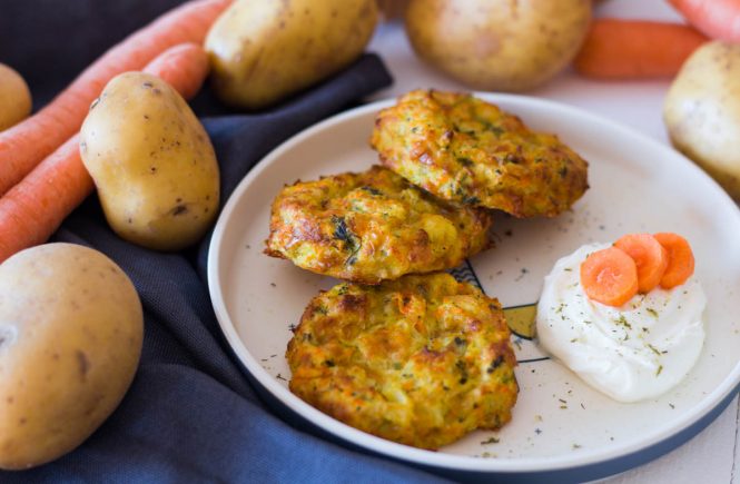 Gemüse-Kartoffel Taler mit Käse - schnell &amp; einfach ⋆ Lieblingszwei ...