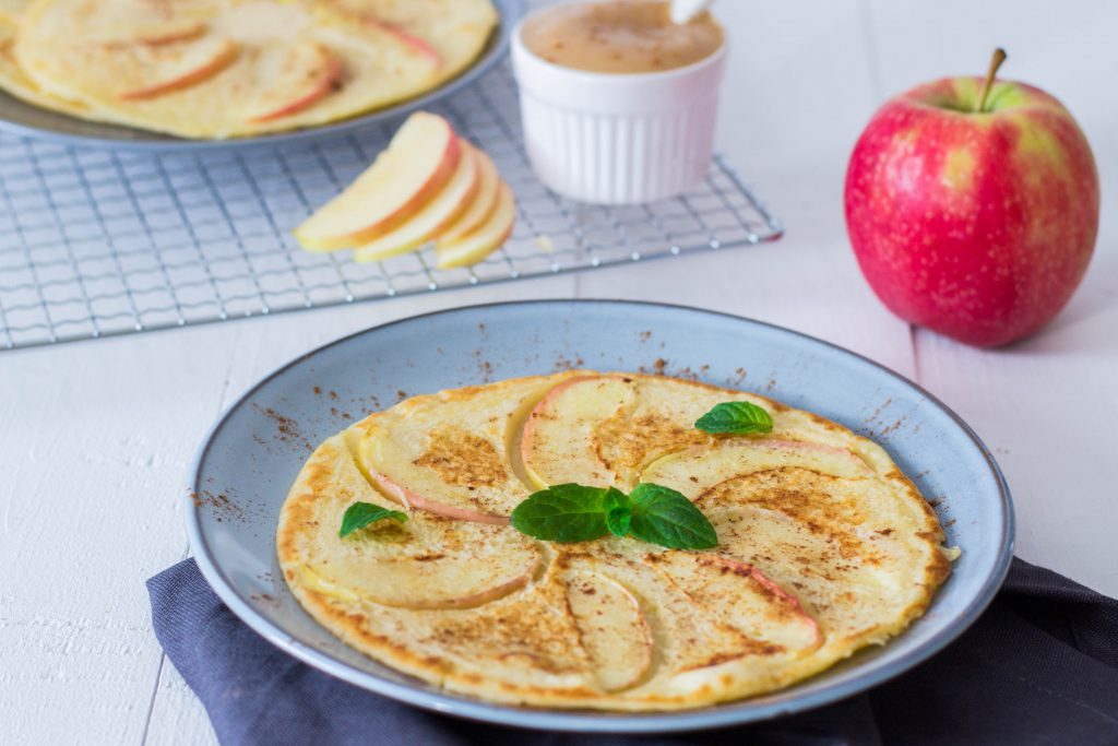 Apfelpfannkuchen ohne Zucker - lecker und gesund ⋆ Lieblingszwei * Foodblog