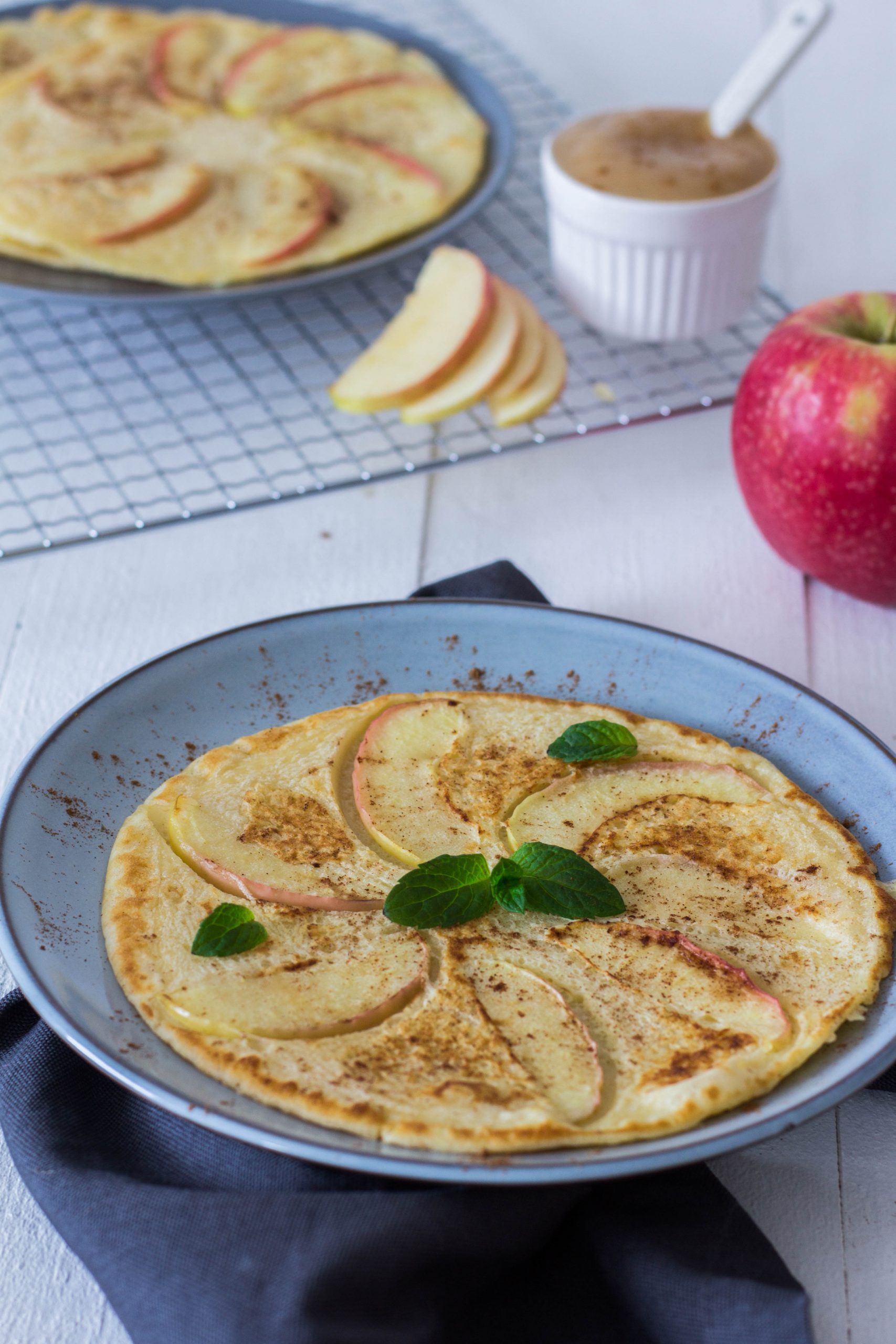 Apfelpfannkuchen ohne Zucker - lecker und gesund ⋆ Lieblingszwei * Foodblog