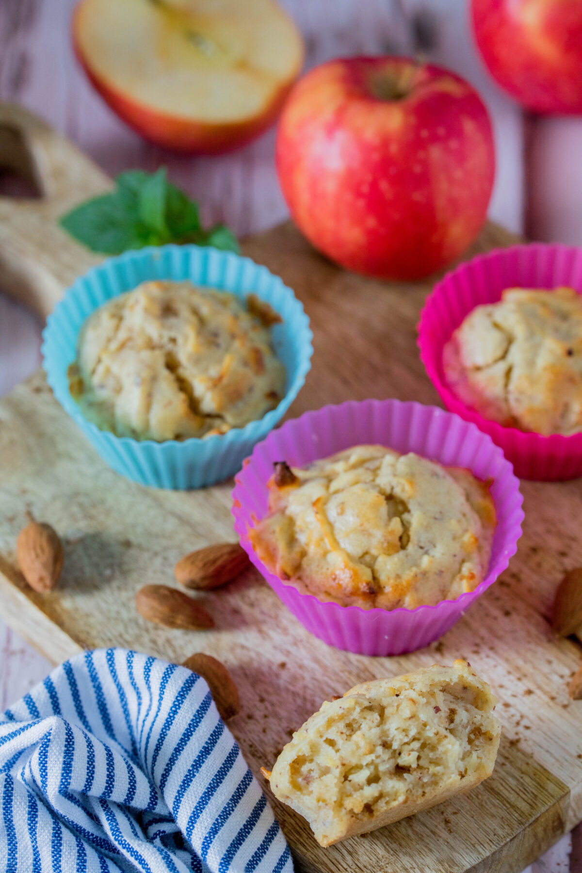 Apfel-Nuss Muffins ⋆ Lieblingszwei * Foodblog