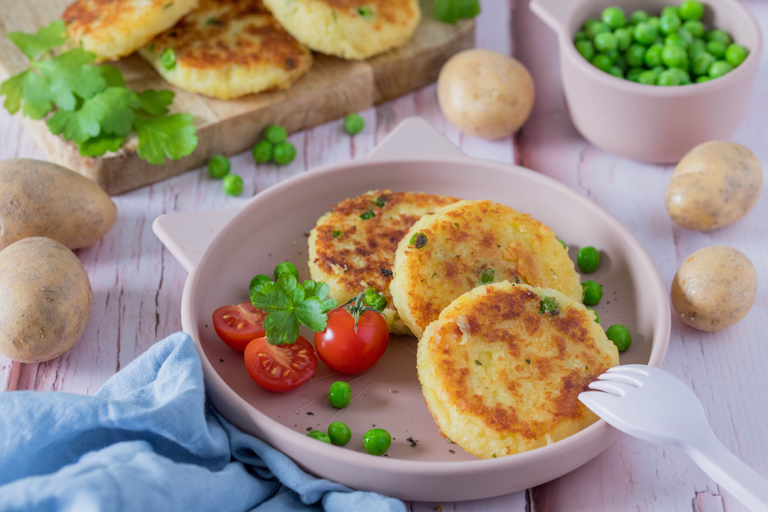 Couscous-Kartoffeltaler mit Erbsen - gesunde Mahlzeit für Kinder
