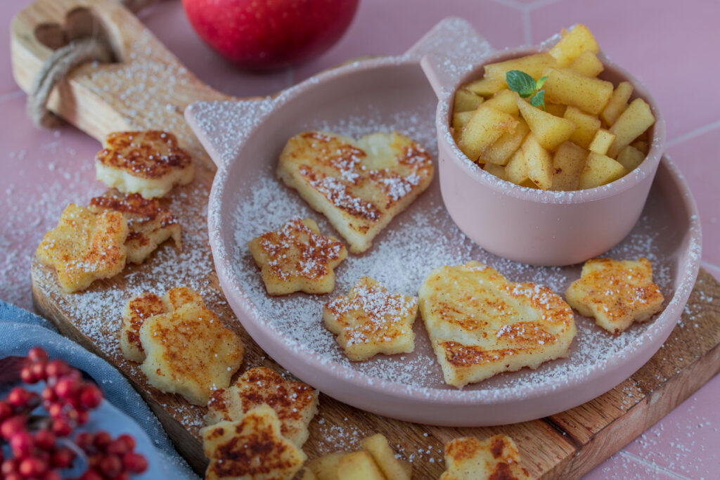 Grießschnitten mit Äpfeln - schnelle Mahlzeit für Kinder