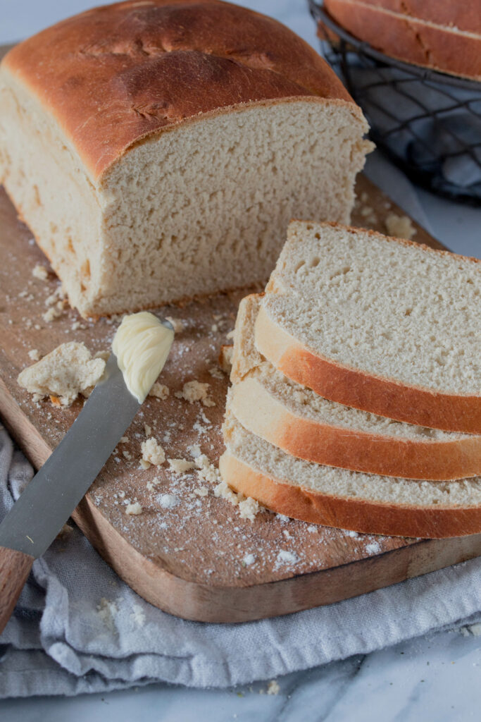 Brot ganz einfach selber backen: Dinkelbrot mit Buttermilch - weich und lecker.
