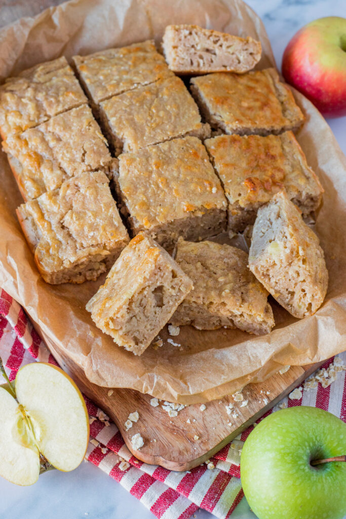 Ofenpfannkuchen mit Apfel und Haferflocken - perfekt für die Brotdose / Lunchbox