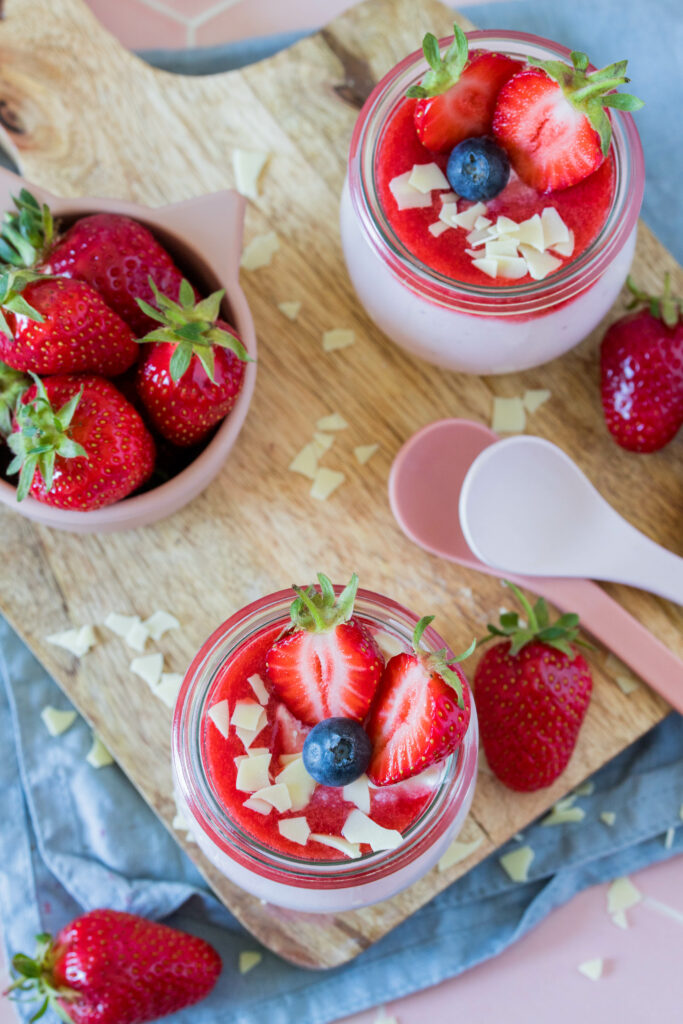Schnelles Erdbeer-Quark Dessert
