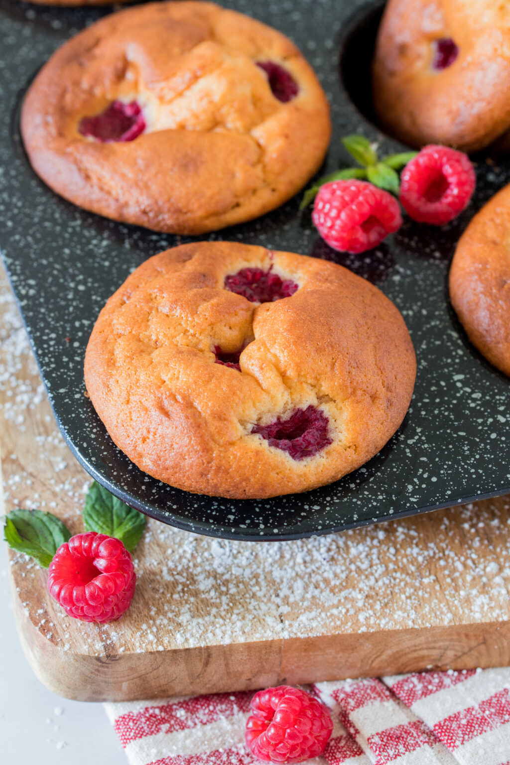 Himbeer-Frischkäse Muffins ⋆ Lieblingszwei * Foodblog
