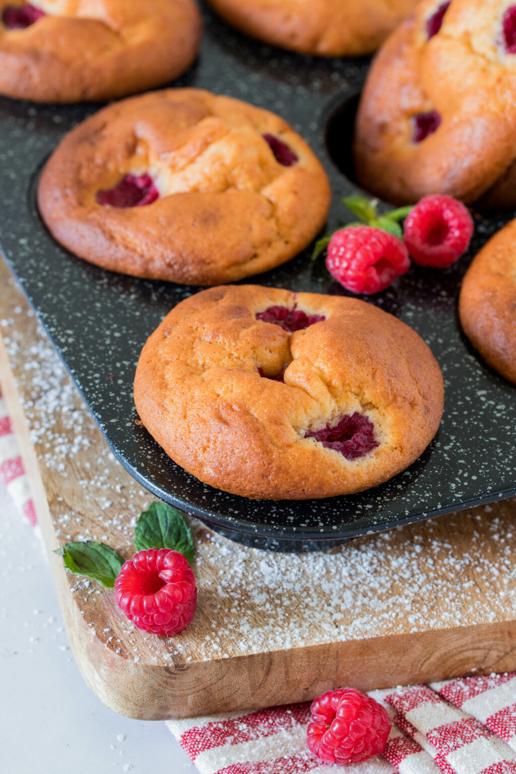 Himbeer-Frischkäse Muffins ⋆ Lieblingszwei * Foodblog