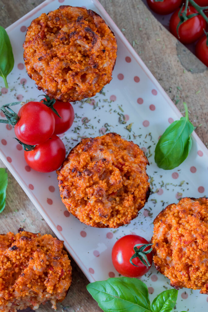 Couscousmuffins mit Tomaten und Käse - Familienessen