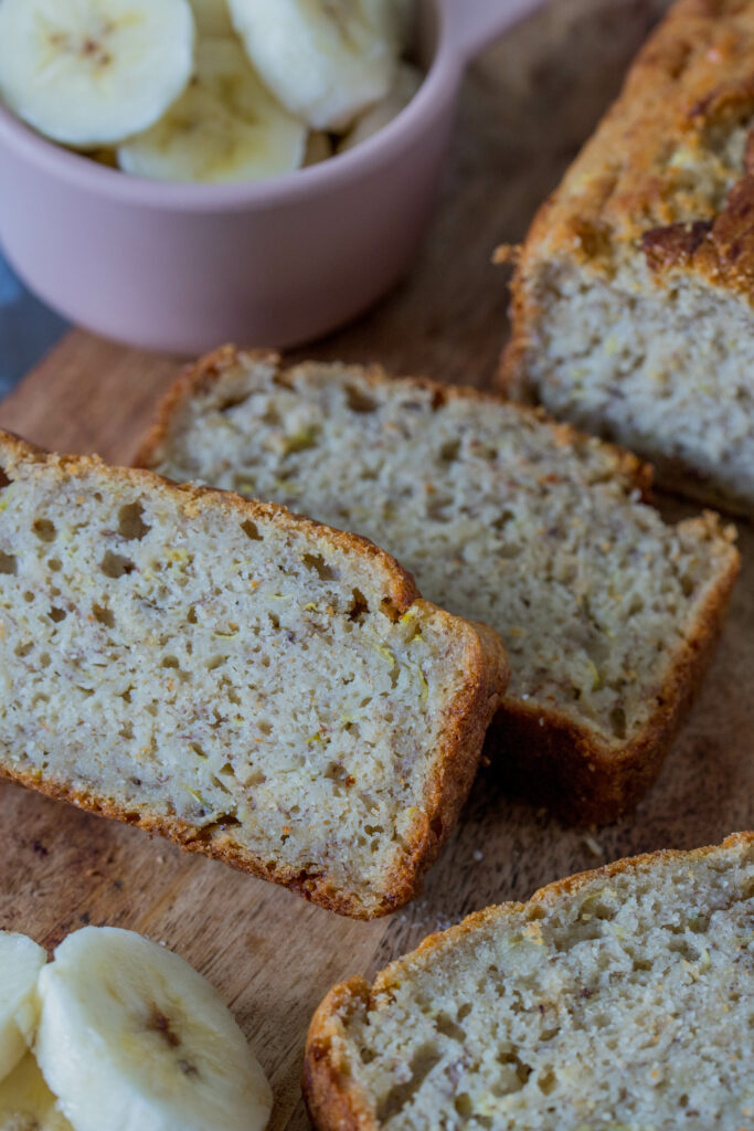 Zucchini-Bananenbrot - ein gesunder Snack für zwischendurch. Perfekt für Kinder