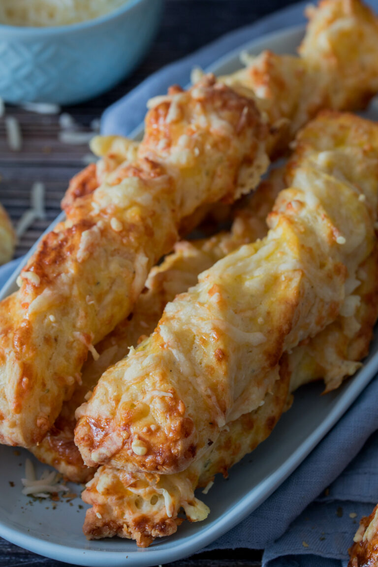 Käsestangen - herzhafter Snack ⋆ Lieblingszwei * Foodblog