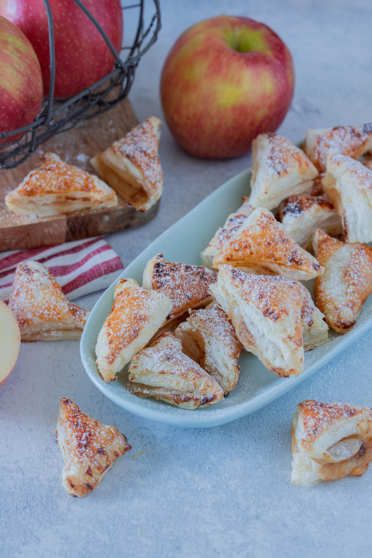 Mini-Apfeltaschen aus Blätterteig – Fingerfood für kleine Hände ⋆ ... Mini-Apfeltaschen aus Blätterteig – Fingerfood für kleine Hände ⋆ ...