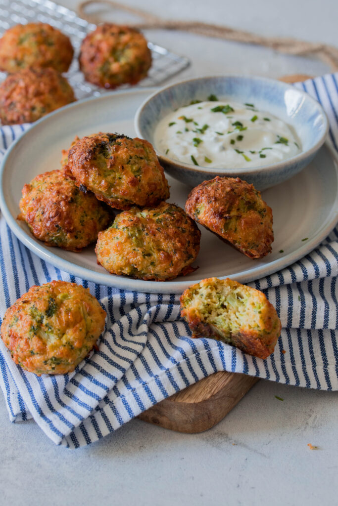 Brokkoli Käse Nuggets - schneller Snack 