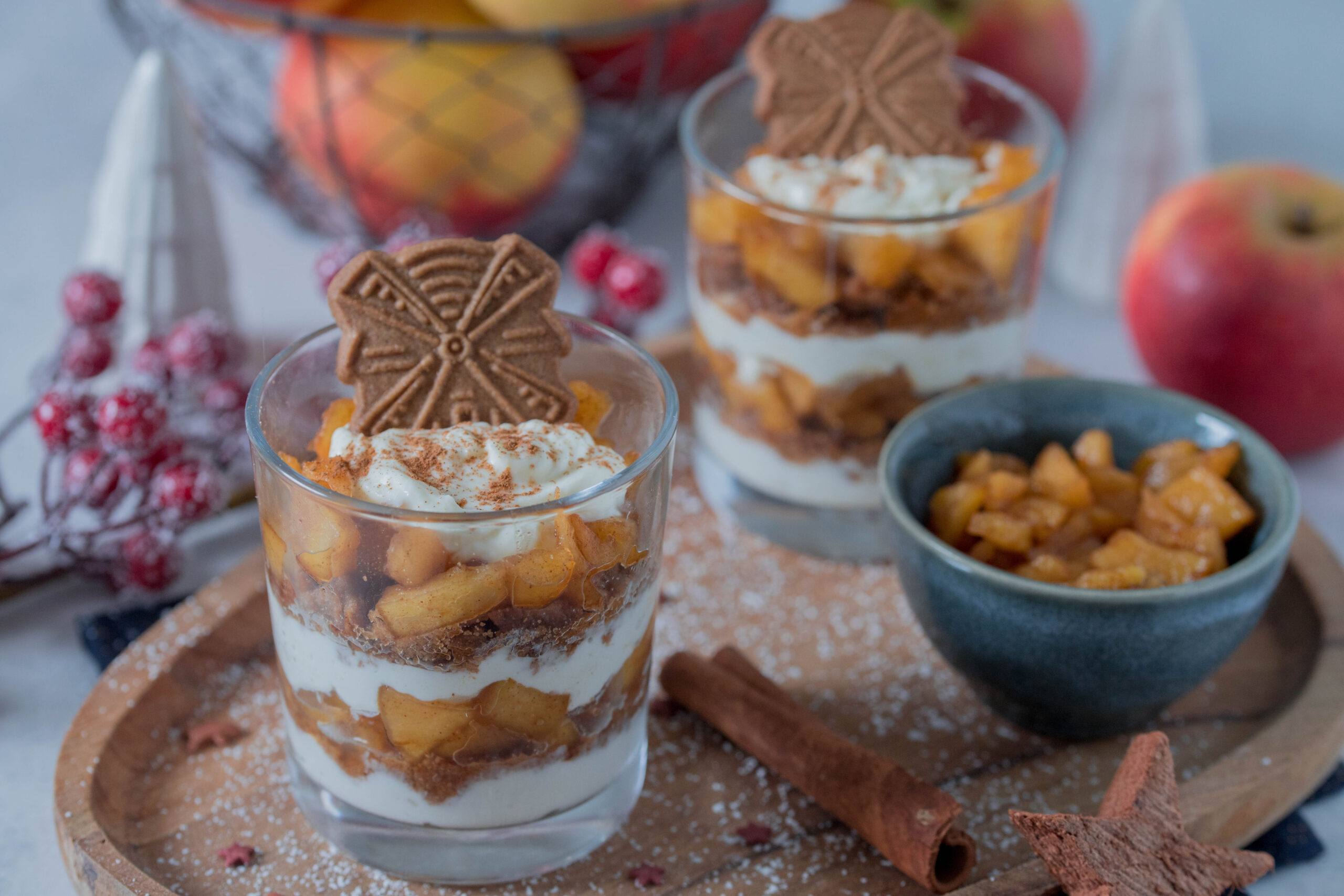 Spekulatius Dessert mit Äpfeln