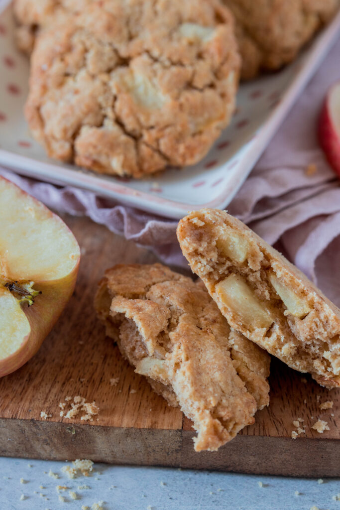 Apple Crumble Cookies