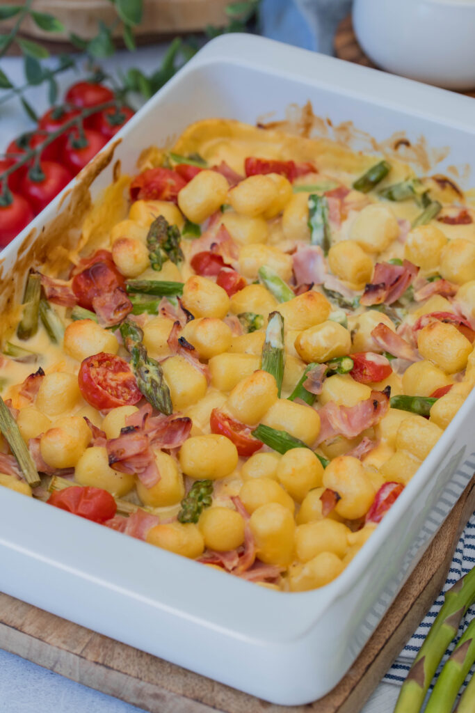 Gnocchi Auflauf mit grünem Spargel Gnocchi Auflauf mit grünem Spargel