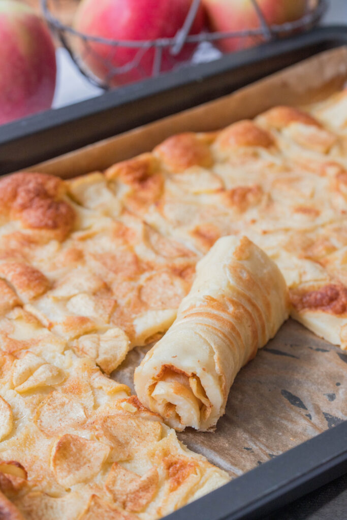 Apfelpfannkuchen aus dem Ofen Apfelpfannkuchen aus dem Ofen