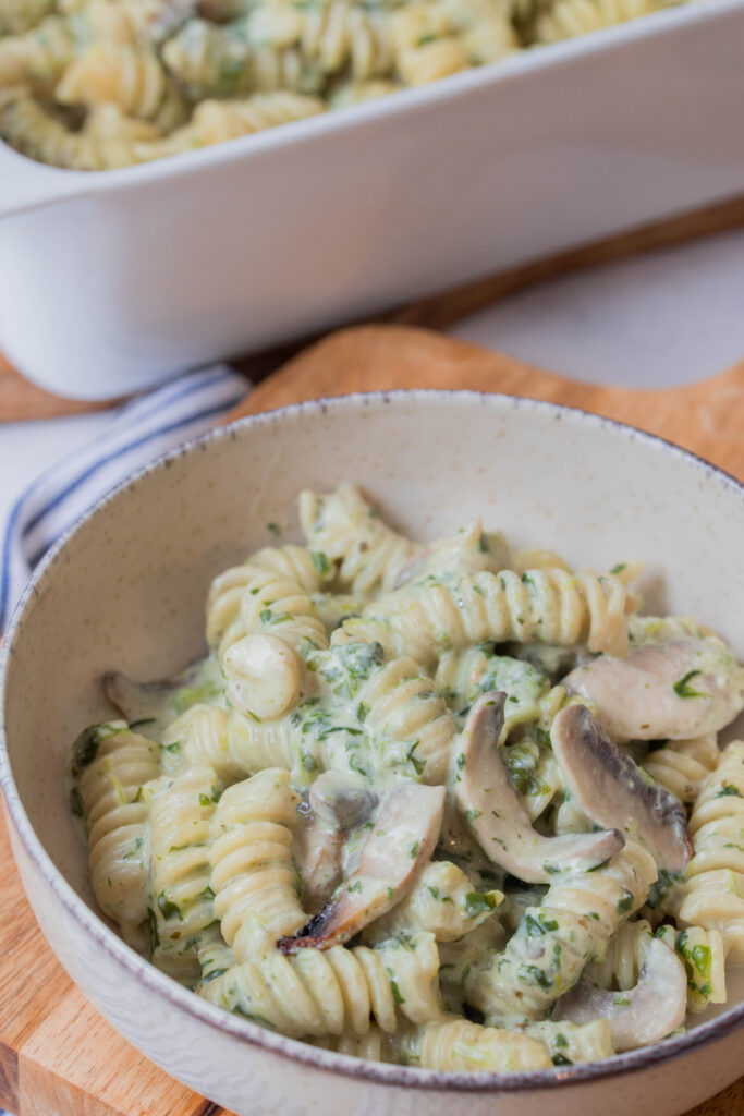 Ofenpasta mit Spinat und Champignons Ofenpasta mit Spinat und Champignons