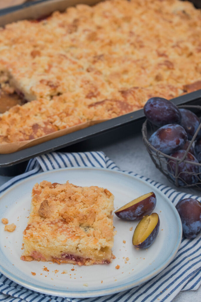 Zwetschgen-Streusel Kuchen Zwetschgen-Streusel Kuchen